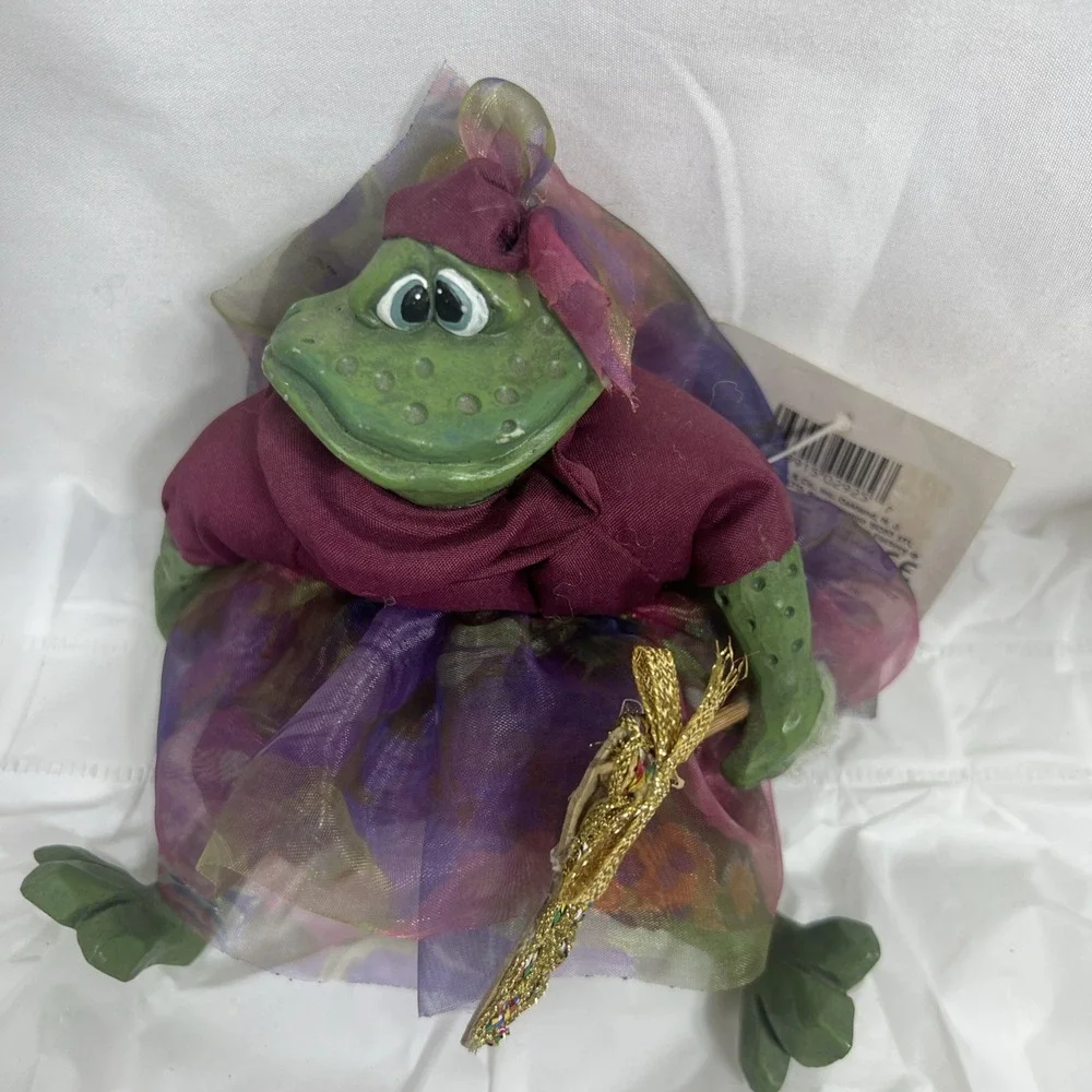 Russ The‎ Country Folks Kelly Frog Shelf Sitter Violetta Toad Critter Factory